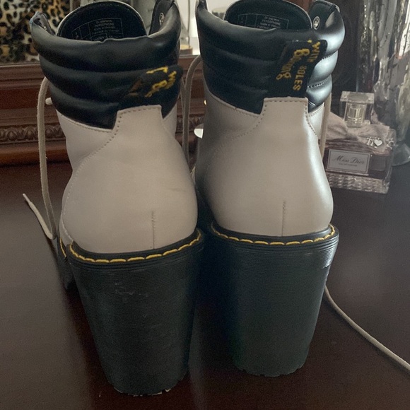 Dr. Martens lightest gray Persephone boots 8 - Picture 4 of 6